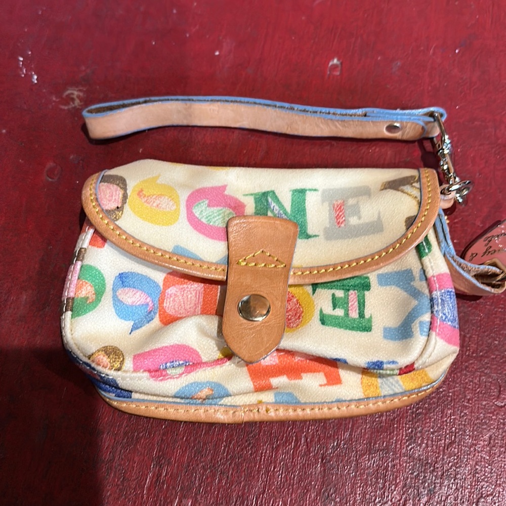 Vintage Dooney wristlet